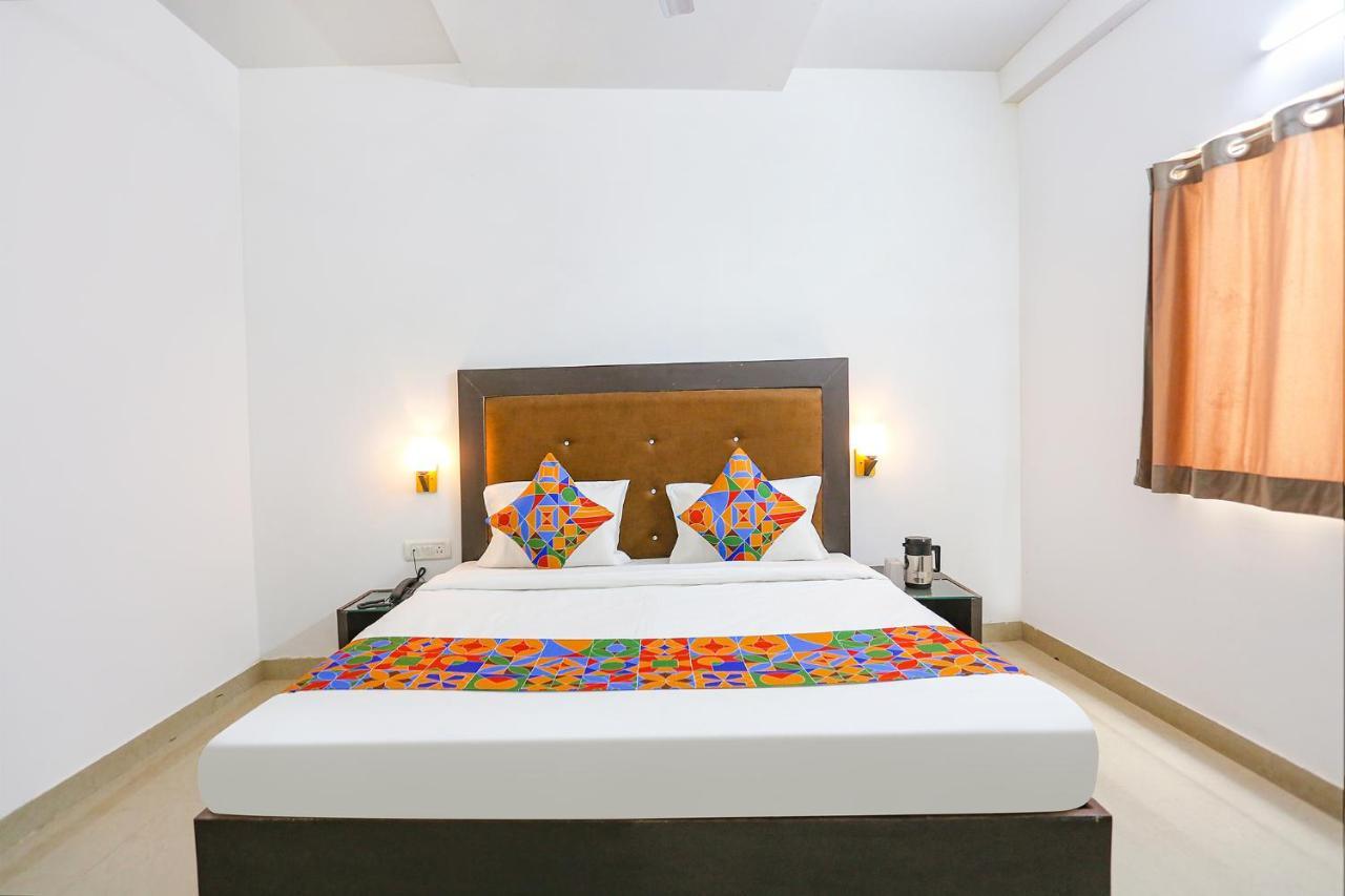 Fabhotel The Prasiddh アーグラ エクステリア 写真