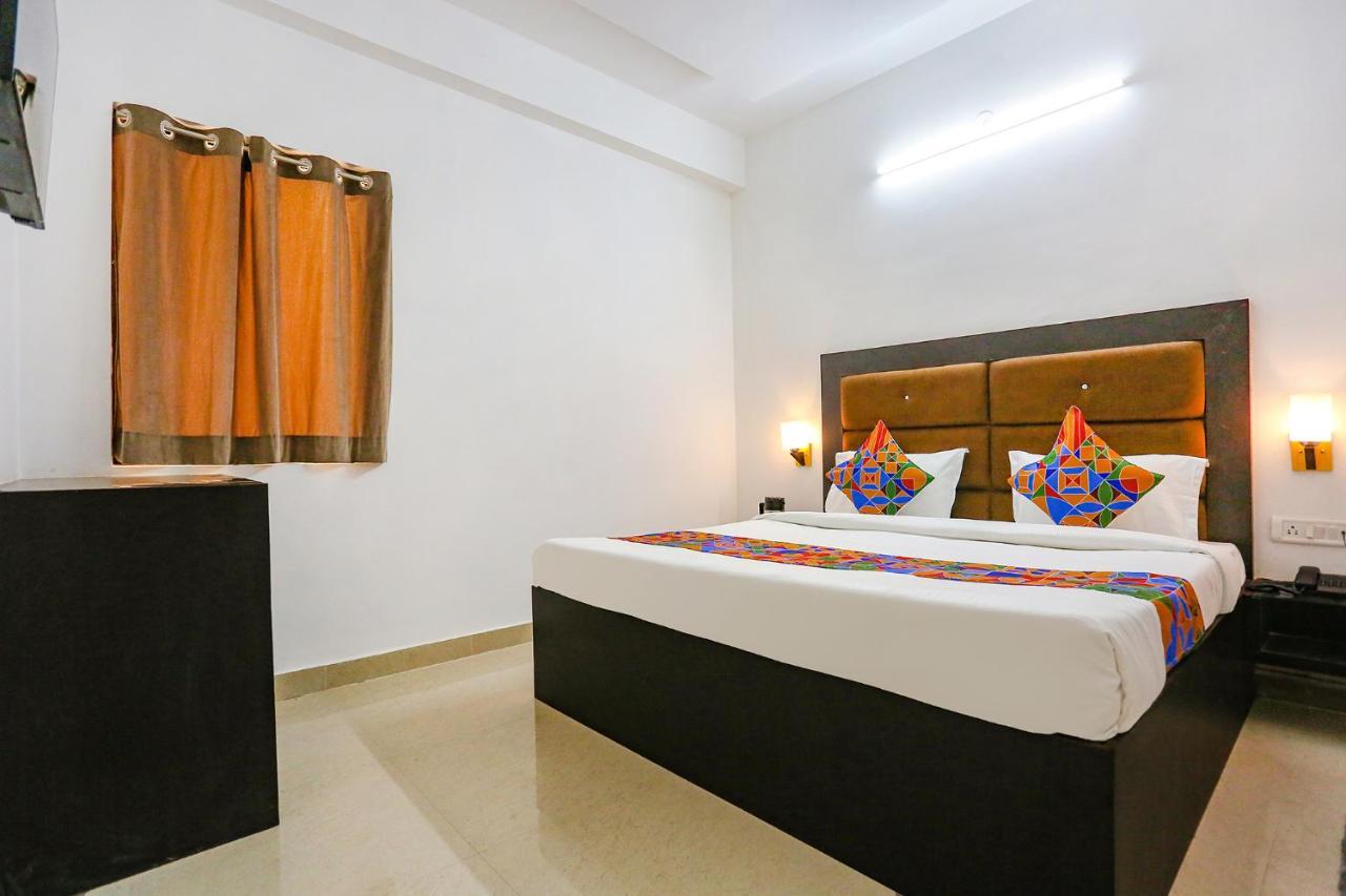Fabhotel The Prasiddh アーグラ エクステリア 写真