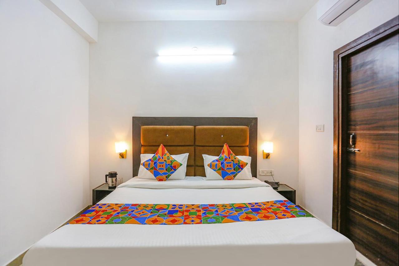 Fabhotel The Prasiddh アーグラ エクステリア 写真