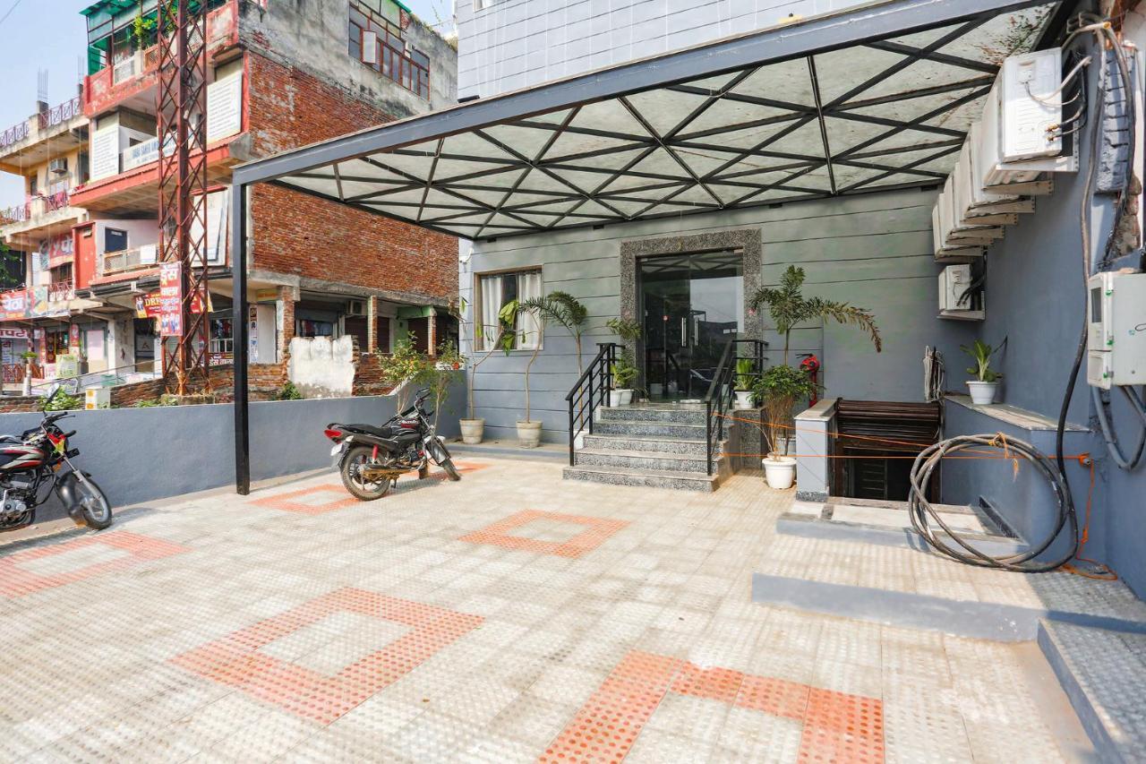 Fabhotel The Prasiddh アーグラ エクステリア 写真